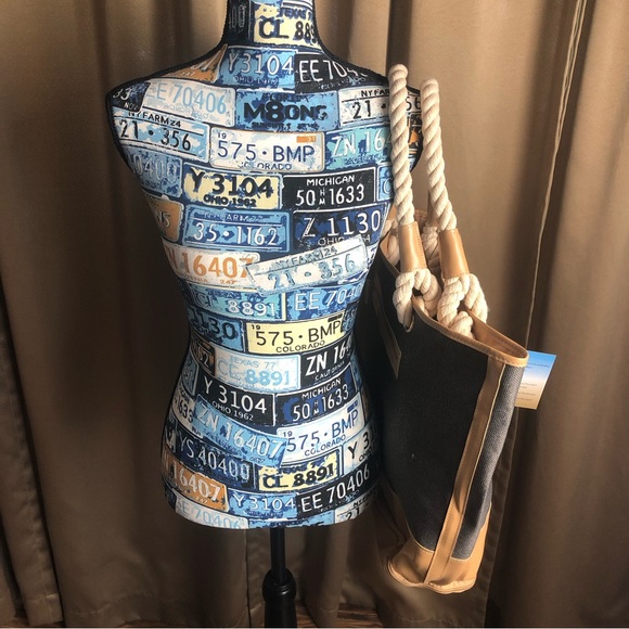 JM New York The Bart’s Sporty Tote Insulated Beach Bag - Picture 4 of 16